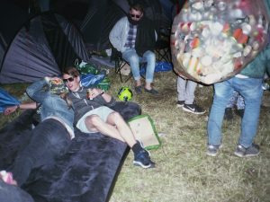 Featured image for “Fotostrecke: Roskilde Festival 2017 – Abriss Analog”